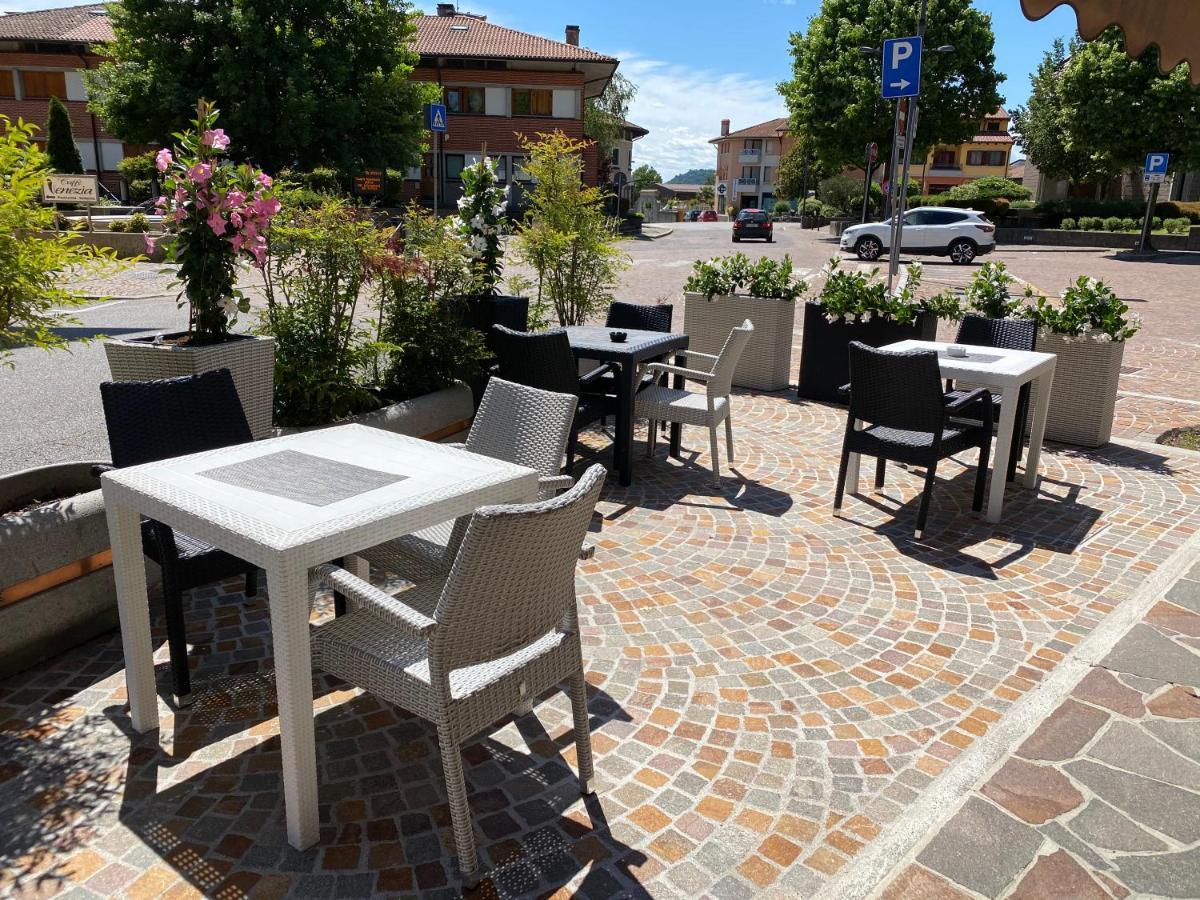 Hotel Riviera Magnano in Riviera Ngoại thất bức ảnh